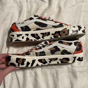 Vans Leopard Print Sneakers 8.5